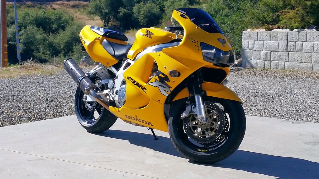 1998 Honda CBR900RR